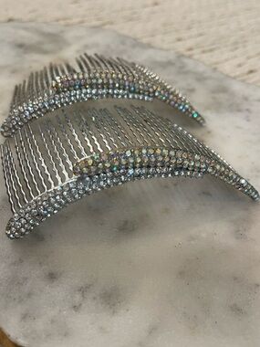New pair of SOHO crystal hair combs